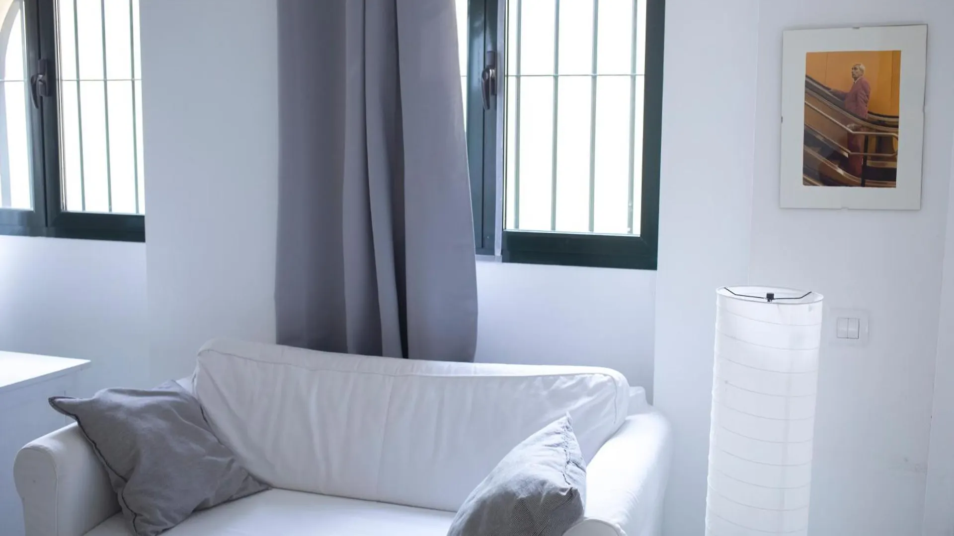 Atico Con Balcon En Pleno Centro Apartment Seville Spain